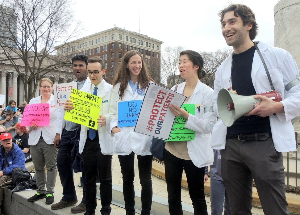 This past weekend, <a href="/YaleMed/">Yale School of Medicine</a> students held a rally in New Haven for <a href="/ProtectOurPts/">#ProtectOurPatients</a> #ProtectOurCare (Photo by <a href="/JohnCurtis11/">John Curtis</a>)