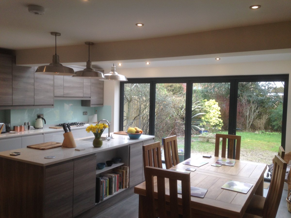 AllisonChownsmi's tweet photo. Thanks to @Masterclasskitc @domodirect @FluentADS #dccarpentry&construction for my lovely kitchen. #letsgetcooking #kitchenlove #extension https://t.co/e9SuuBQLwJ