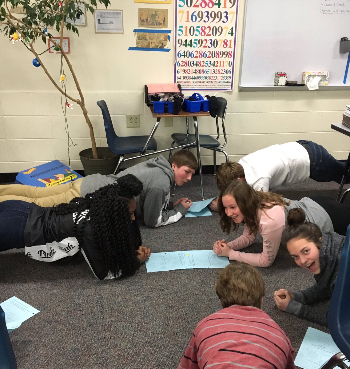 FindingX_Ervin's tweet photo. More than just exercising our brains! #MathMuscles #Plank #ReviewOnOurArms @LakeDenoon @MuskegoNorwaySc https://t.co/cvkk8D3BsK