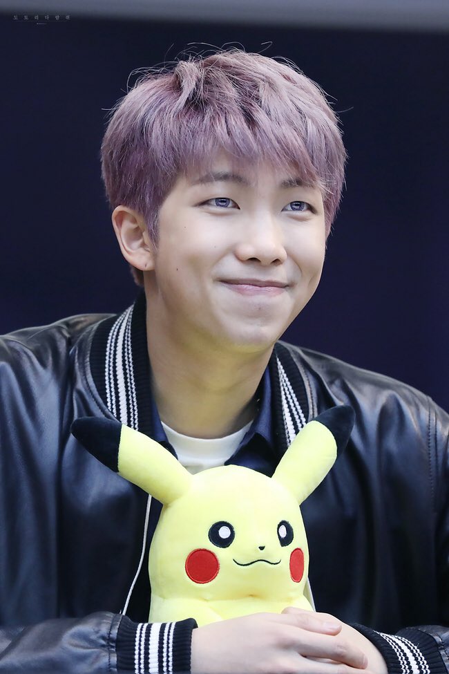 btsxpics's tweet photo. https://t.co/AsOYJraNkx