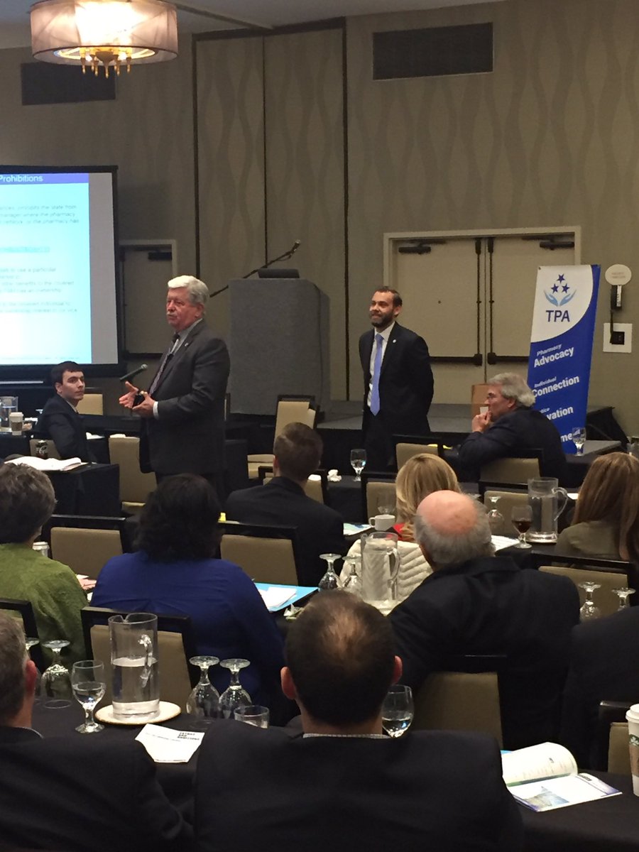 TNPharmacists's tweet photo. We appreciate Lt. Gov. Randy McNally @ltgovmcnally for taking time to show his support! #tpawinter17 https://t.co/b2t8cTjCe4