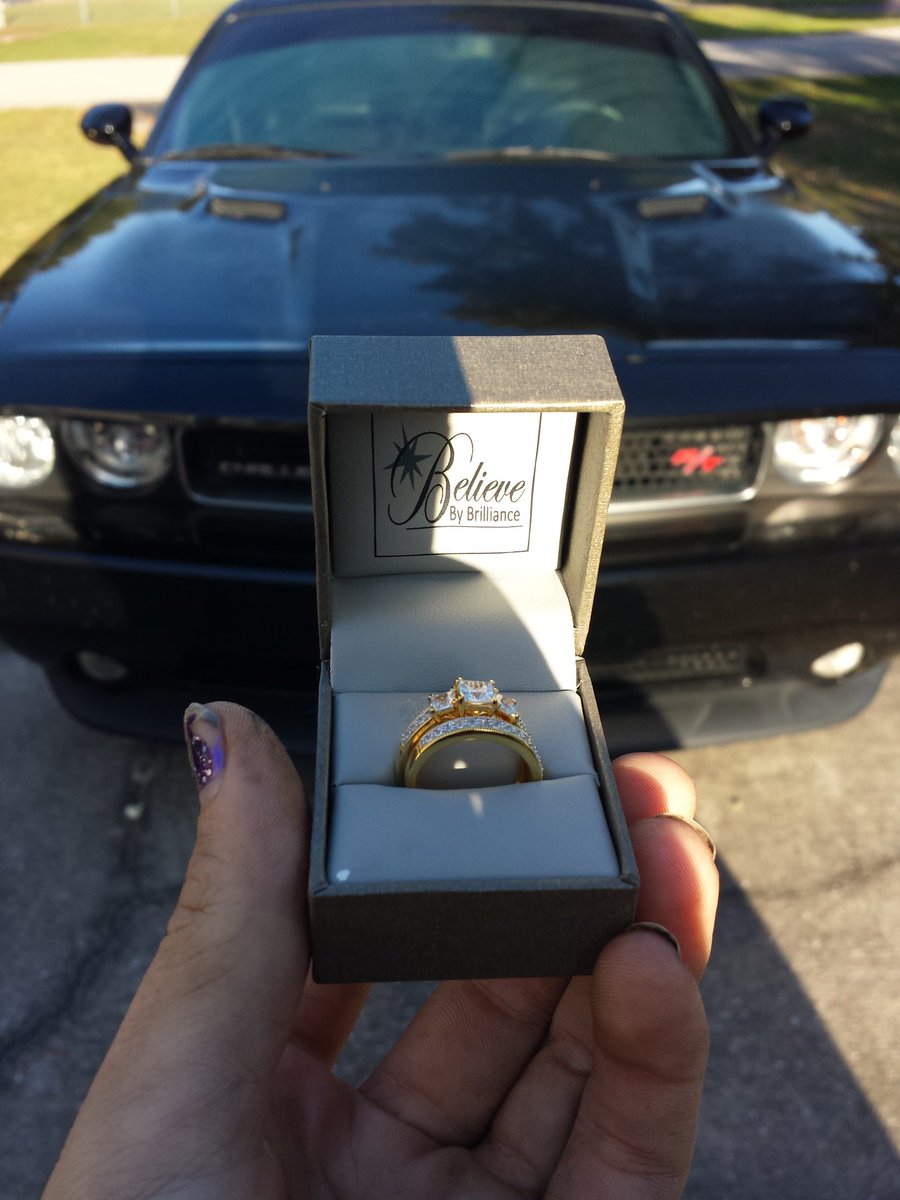 I woke up this morning after falling asleep whilst remodeling our house to an Official proposal :D