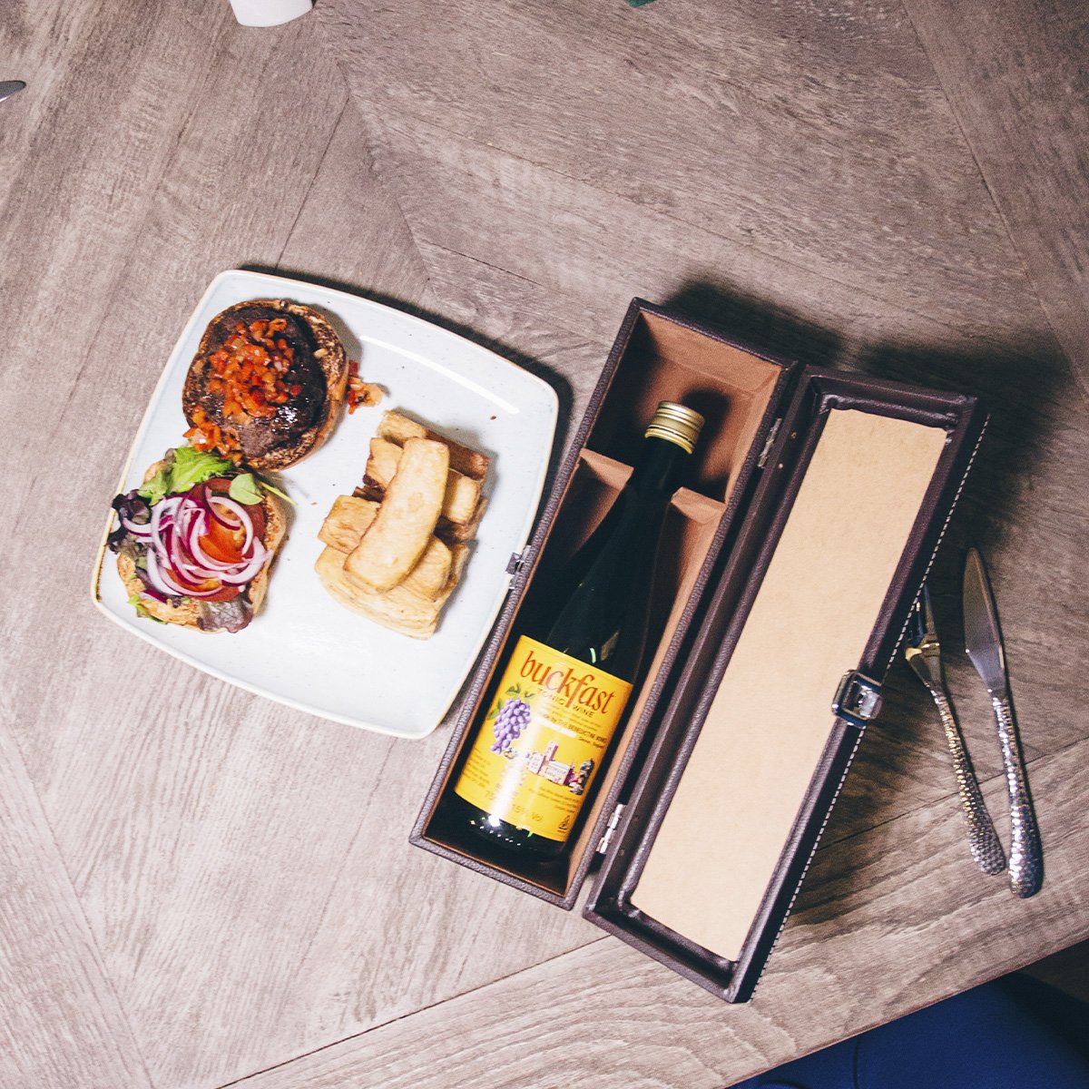 What’s better than a Buckie Burger? 🍔