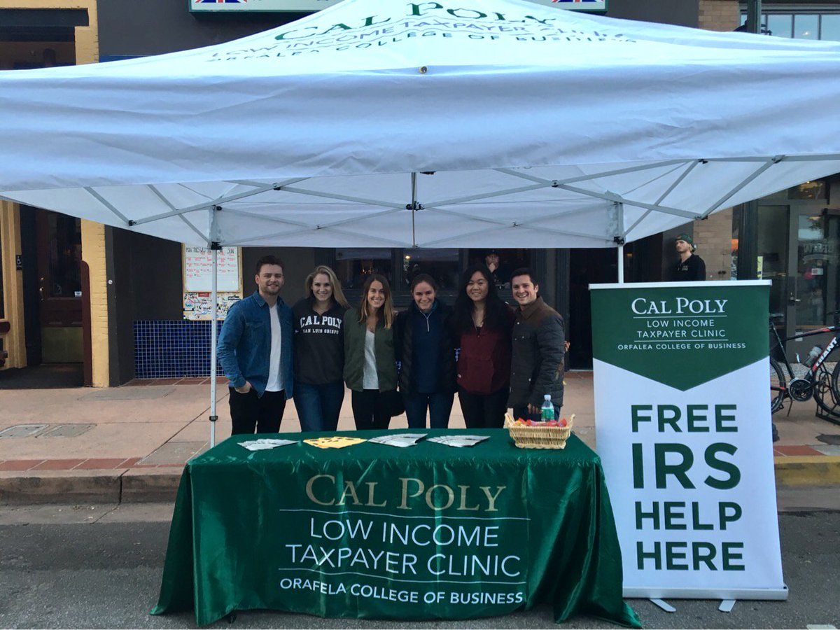 CalPolyLITC's tweet image. The LITC had a great time at the @DTSLOFarmers this past Thursday! #farmersmarket #LITC #LearnbyDoing