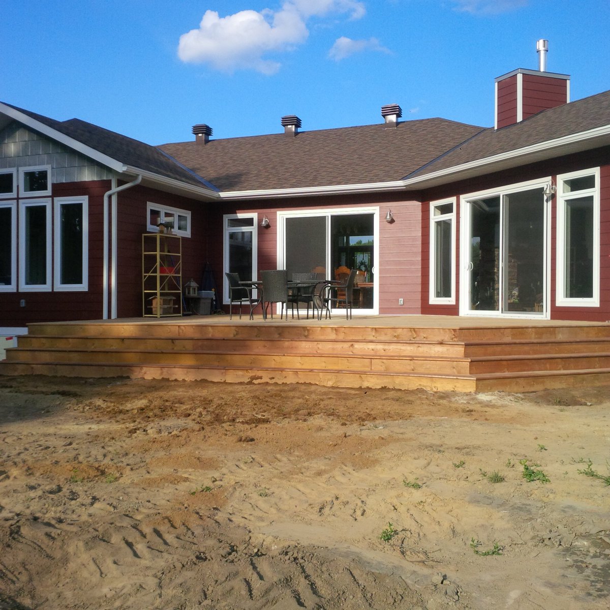 munrocontract's tweet image. ☀️️Spring is Just Around the Corner☀️️ Contact us now for your upcoming Exterior Renovation Project! munrocontracting.com