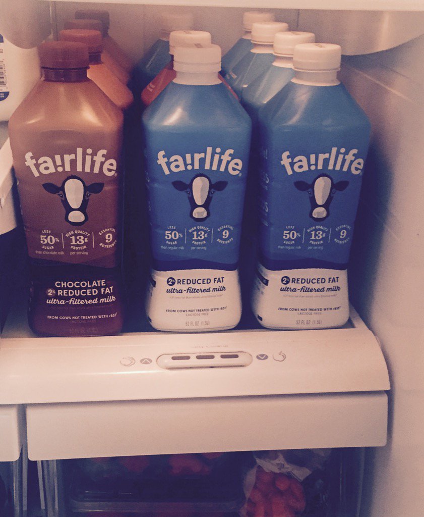 KariStroud10's tweet photo. When there is a sale on @fairlife and #fairlife is life. 🐄🤗 https://t.co/NnXR4arWKf