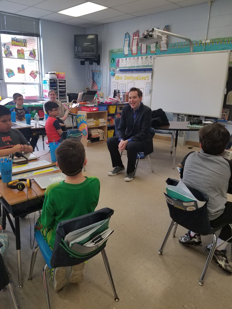 After spending the day speaking to middle school students, <a href="/Kerrymagro/">Kerry Magro - Public Speaker & Autism Advocate</a> stopped by <a href="/RobertsvilleES/">Robertsville School</a> for a chat with Miss DeWynGaert's class!