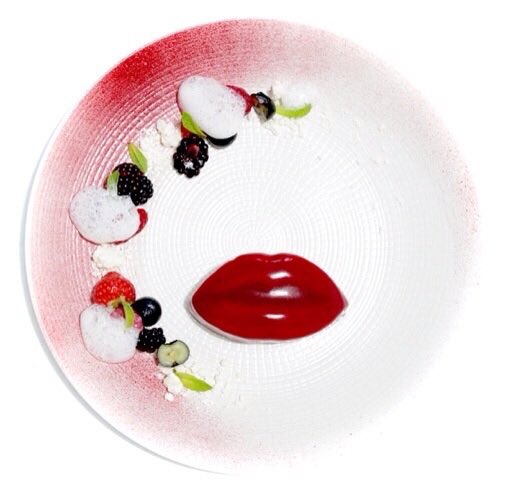 KitchenTheory's tweet photo. Check out our @HUGOBOSS sensory dining experience for @AliGordon_  https://t.co/jo9mvj2Sv4 https://t.co/fflyTSmwMs
