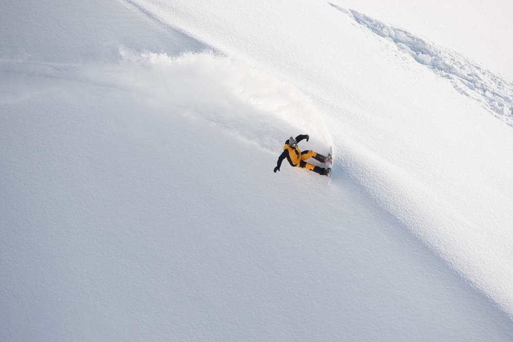 TravRice's tweet photo. Smack the lip! @Quiksilver 
Photo: @TimZimmerman https://t.co/OXch8YrVY8