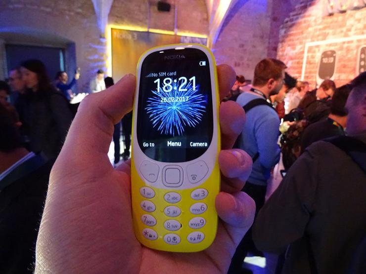 TechInsiderNG's tweet photo. See Pictures and Details of the Rebranded Nokia 3310 https://t.co/W0Q5fNCpX6 https://t.co/Si7eL6TPDT