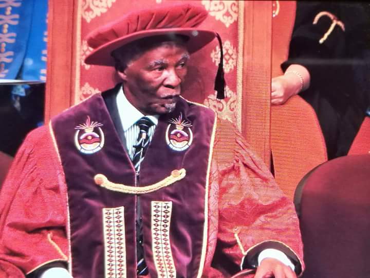 Skoax's tweet photo. #Moetapele Mo Afrika, my president Thabo Mbeki. #Leadership #Timali https://t.co/EKEBgheDrC