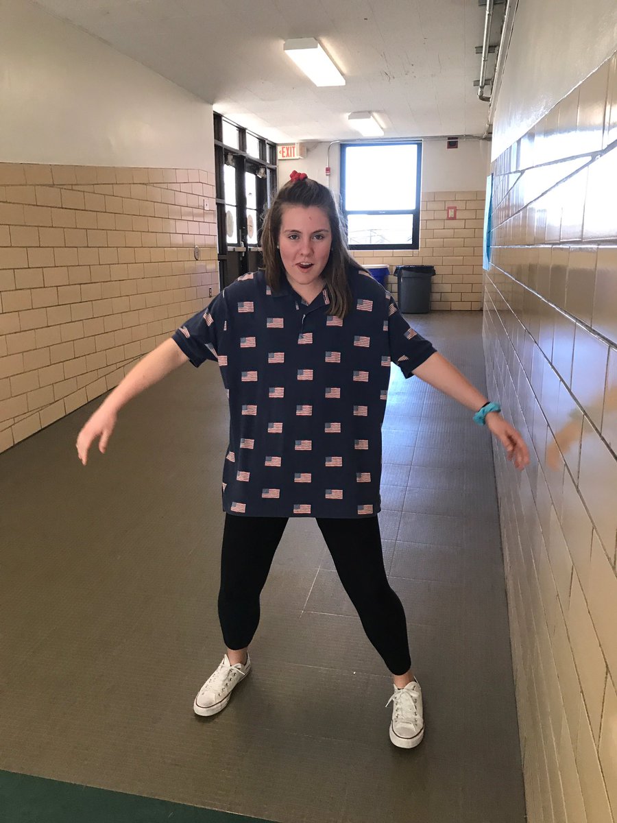LHSspiritcourt's tweet photo. God bless America and god bless @meggmartt in her dad's flag shirt🇺🇸 Vote for ya girl https://t.co/7WbtW73BOD