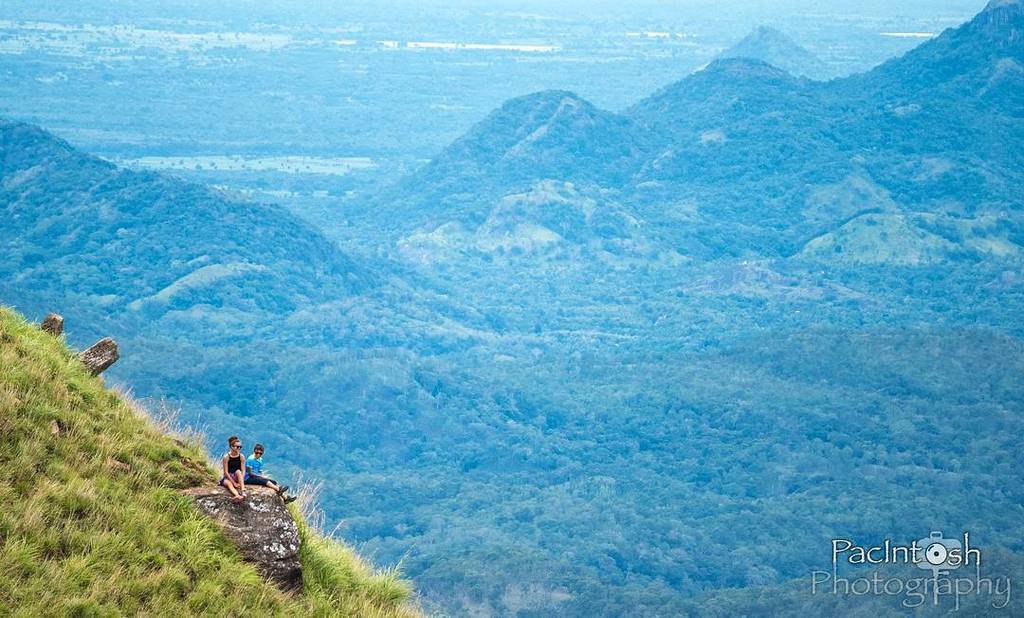 4Explorateurs's tweet photo. Little Adam's peak  #trekking #travelaroundtheworld  #famille #family #pontcharra #worldto… https://t.co/JlxUnFAjEb https://t.co/q5ks7PA8sb