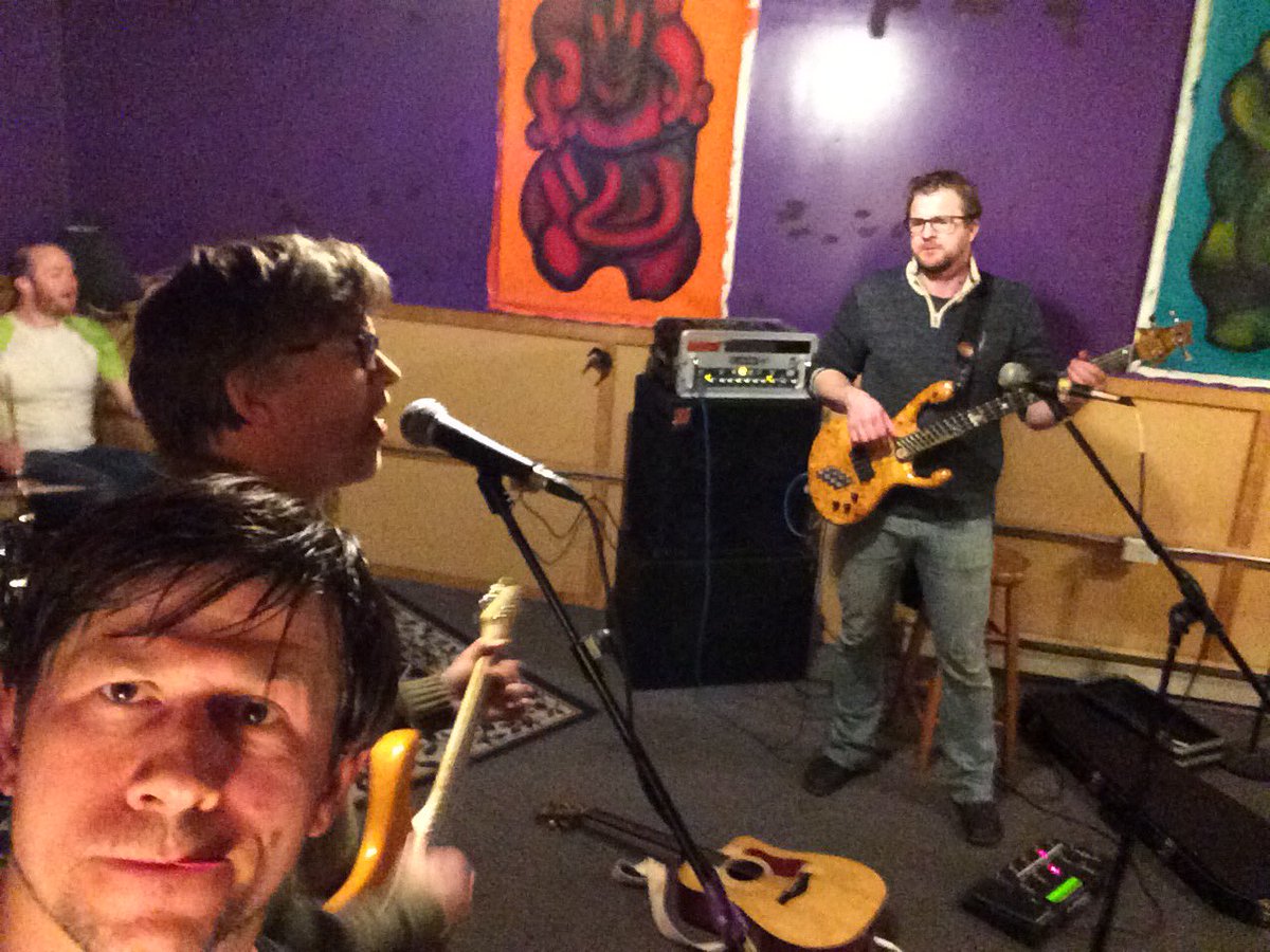 Gettin' ready for Thursday with <a href="/dryspellrocks/">Dryspell</a> and <a href="/CassandraMaze/">cassandra</a> <a href="/LuckyBar/">Lucky Bar</a>, gonna slay a couple new ones!
#yyjmusic