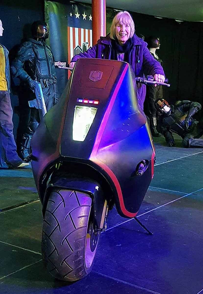 joncampling's tweet photo. And here's that time me Mam (79) rode #Dredds Lawmaker bike lol
(thanks to #AndyMansionCollection)
: )
https://t.co/aSgEkcPXn6 https://t.co/xK48WWckW2