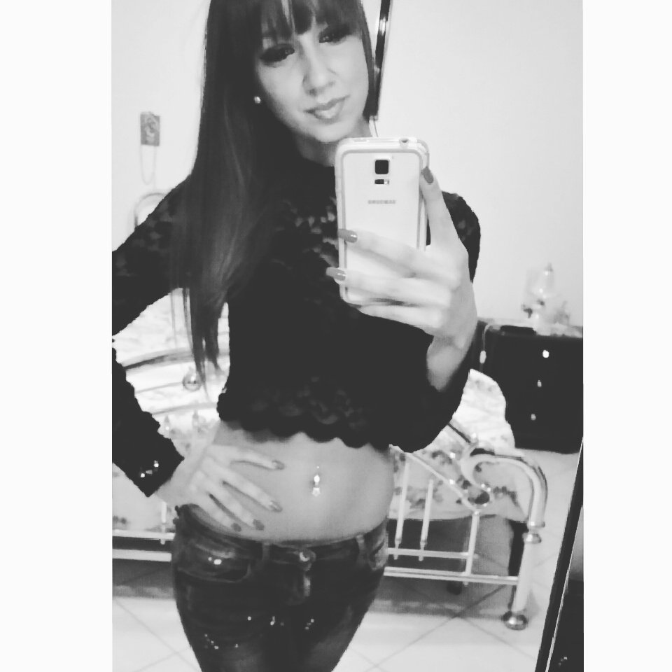 ely1colazzo's tweet photo. 🦄💎👧📸💖 #girl #me #beautiful #pretty #italiangirl #followme  #swag #sexy #igers #style #edmlove  #edmgirl #edmlife #music #edm #love #sweet https://t.co/MAkerbyBS1