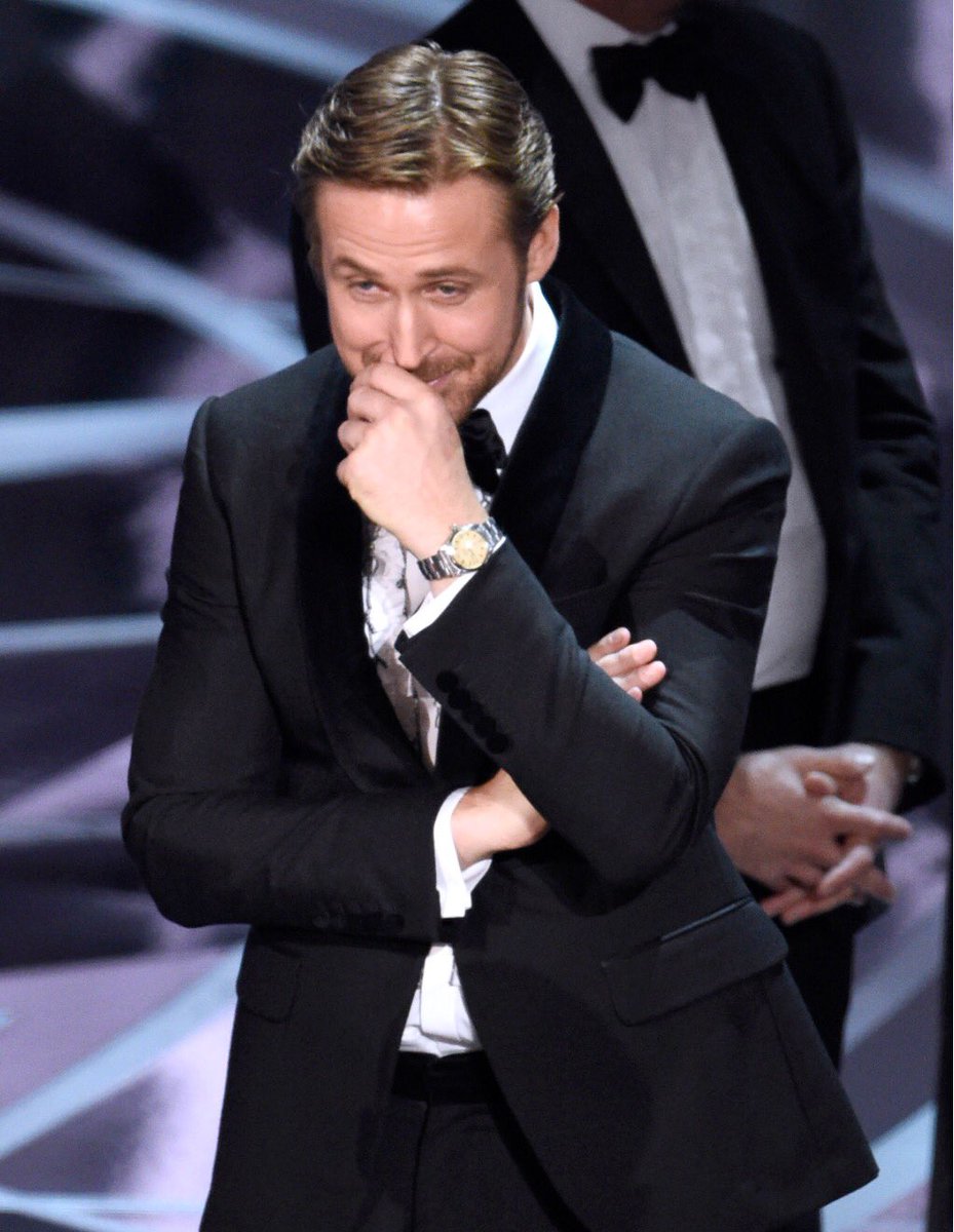 McCannio92's tweet photo. Common guys. Look at Ryan Gosling.. he's to blame! #Oscars2017 #oscarsfail #guiltygiggle https://t.co/8CmRETGnCS
