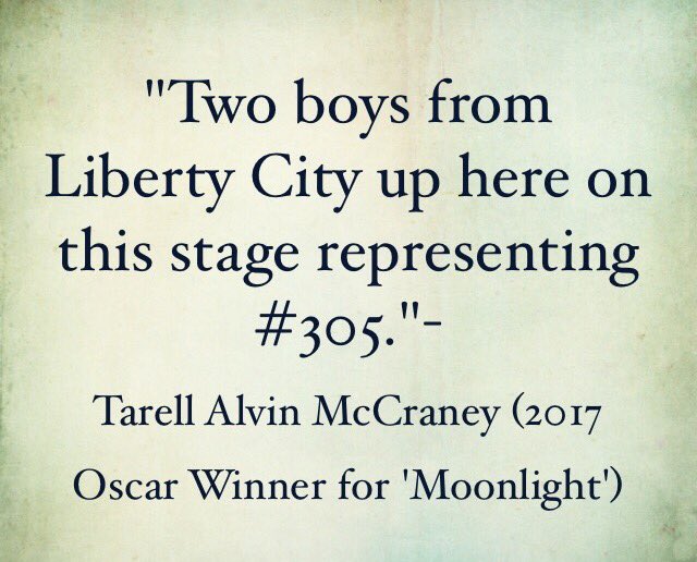 saif305's tweet photo. #Moonlight #Miami #Oscars! https://t.co/uBF6n9BFGC