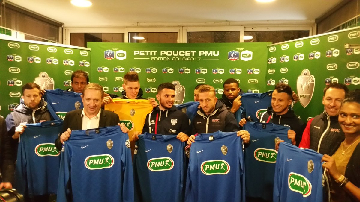Coupe De France Pa Twitter Les Joueurs Du Petit Poucet Pmu Ont Recu Leurs Maillots Et Sont Prets Pour Jeudi Soir Bergerac Cfa Lille A 21h00 Sur Eurosport 2 Https T Co 4cc38j2eg8
