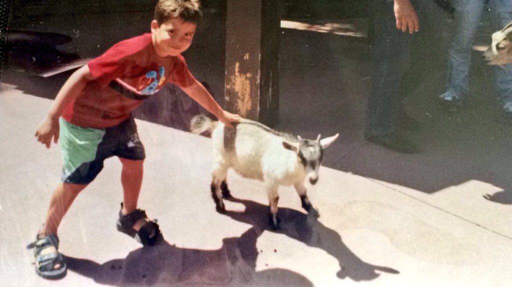 TeamKingJesus's tweet photo. @DanielKJervis does that honestly look like an athlete to you? No. he's an exception #199thpick https://t.co/hNQXeLrbI8