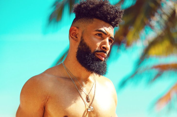 Essence's tweet photo. Bearded model Justus Pickett will make you swoon! #MCM https://t.co/4bFJdG0JLk https://t.co/YsjO38pKoS