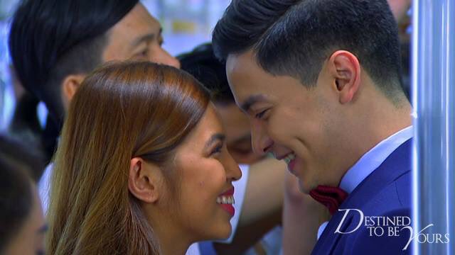 Sinag 💛 Benjie

DTBY WorldPremiere 
#ALDUBxDTBYTadhana
(c) DTBY | FB