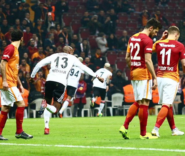 Emilio Sansolini on X: #Galatasaray vs #Beşiktaş 🇹🇷💪   / X