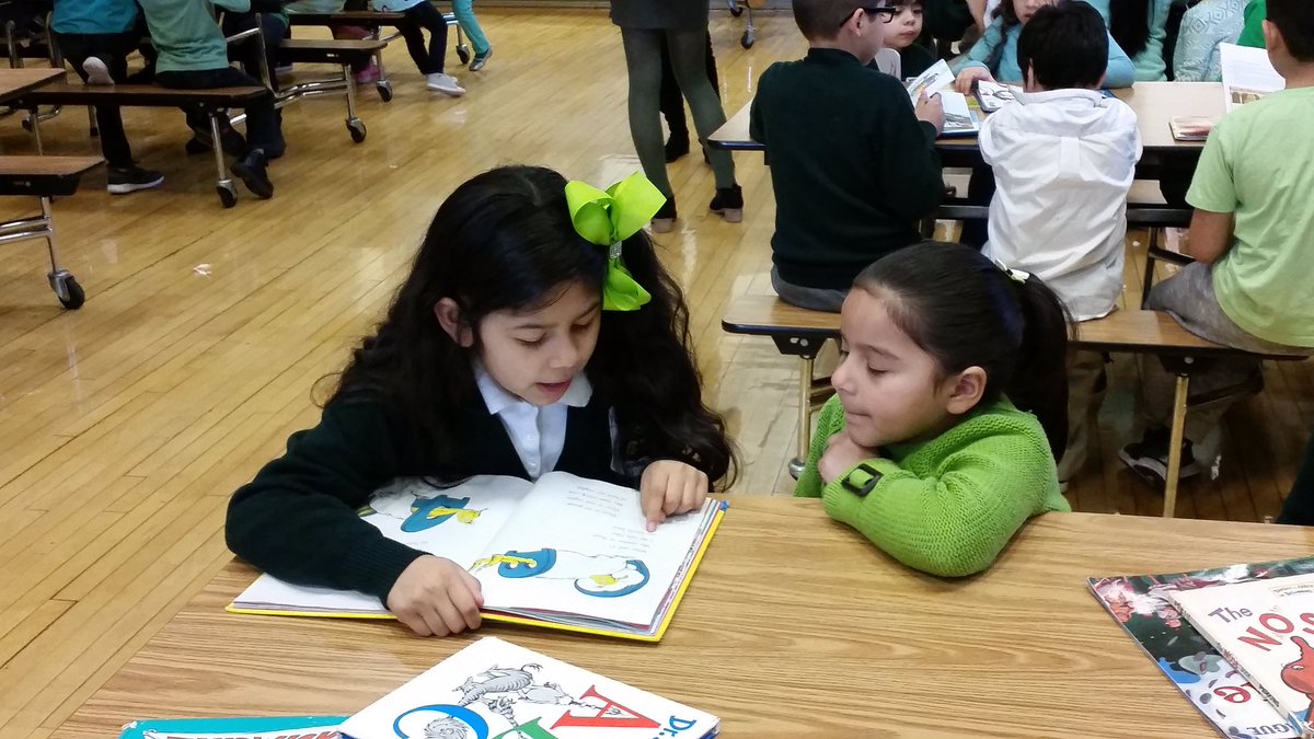 bhart610's tweet image. Read-in! #sasreadingweek #saspride