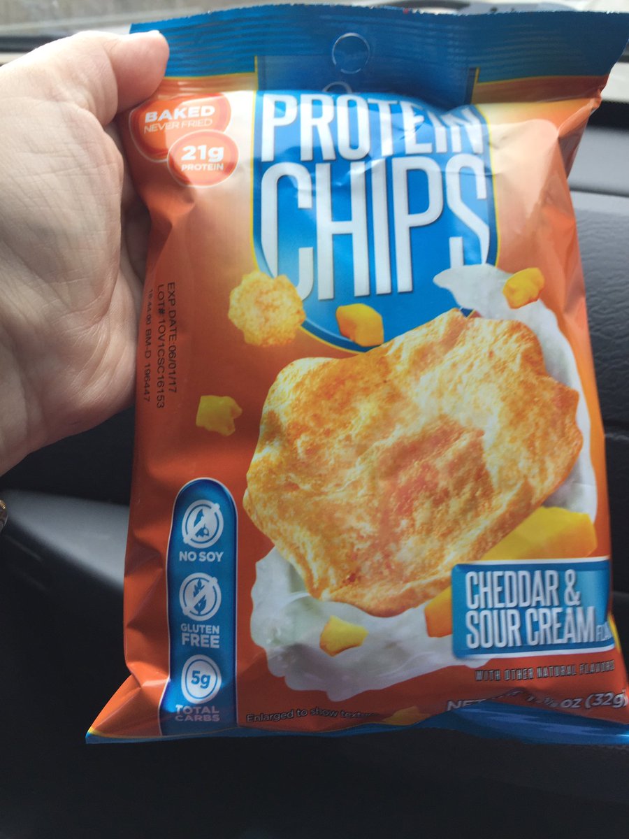 tangledinsight's tweet photo. WTH!?! New and improved has potatoes in them! 5 carbs, not 2! @GNCLiveWell Why?? #newandimprovedmyass https://t.co/tAWZs0QU2R