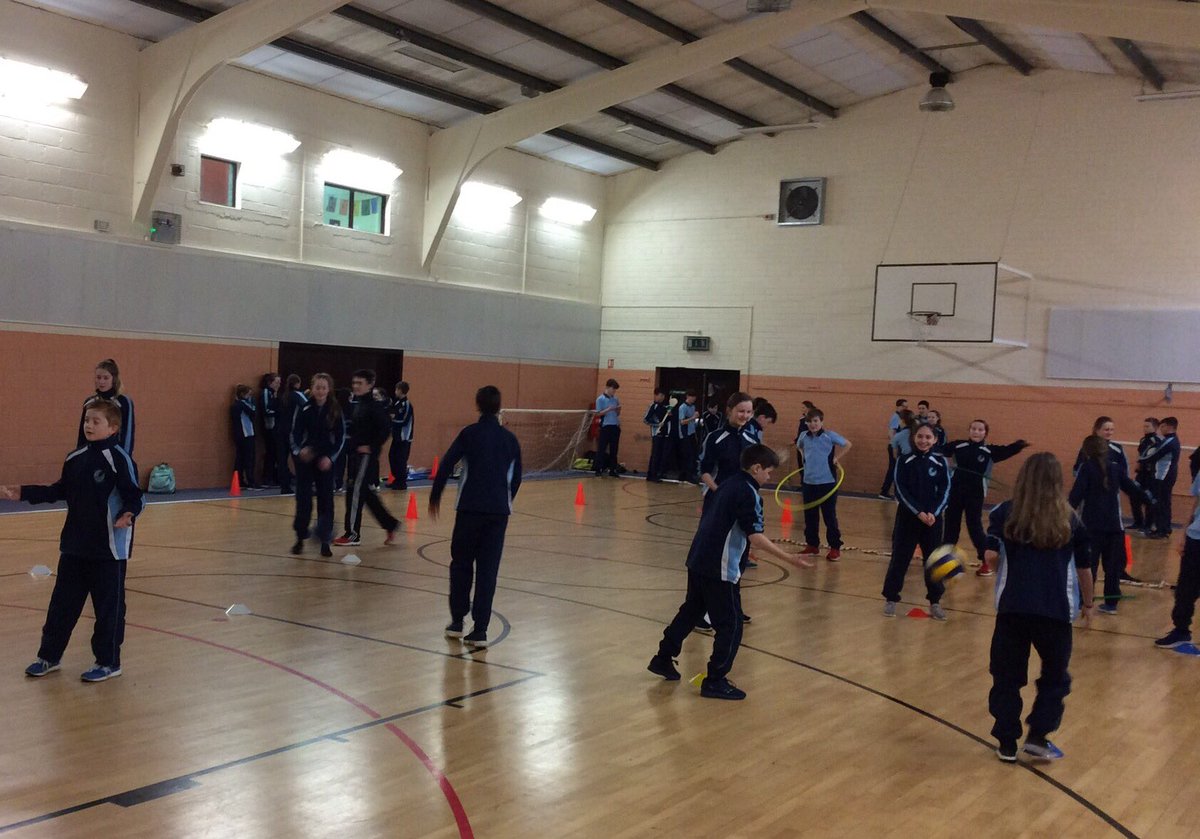 gaelcholaistec's tweet image. @SkySportsLFS #Wellbeingprogramme. Jab iontach déanta ag an Tarna Bliain. Maith sibh! Ár mbuíochas @smcdonnell_ @CorkETB