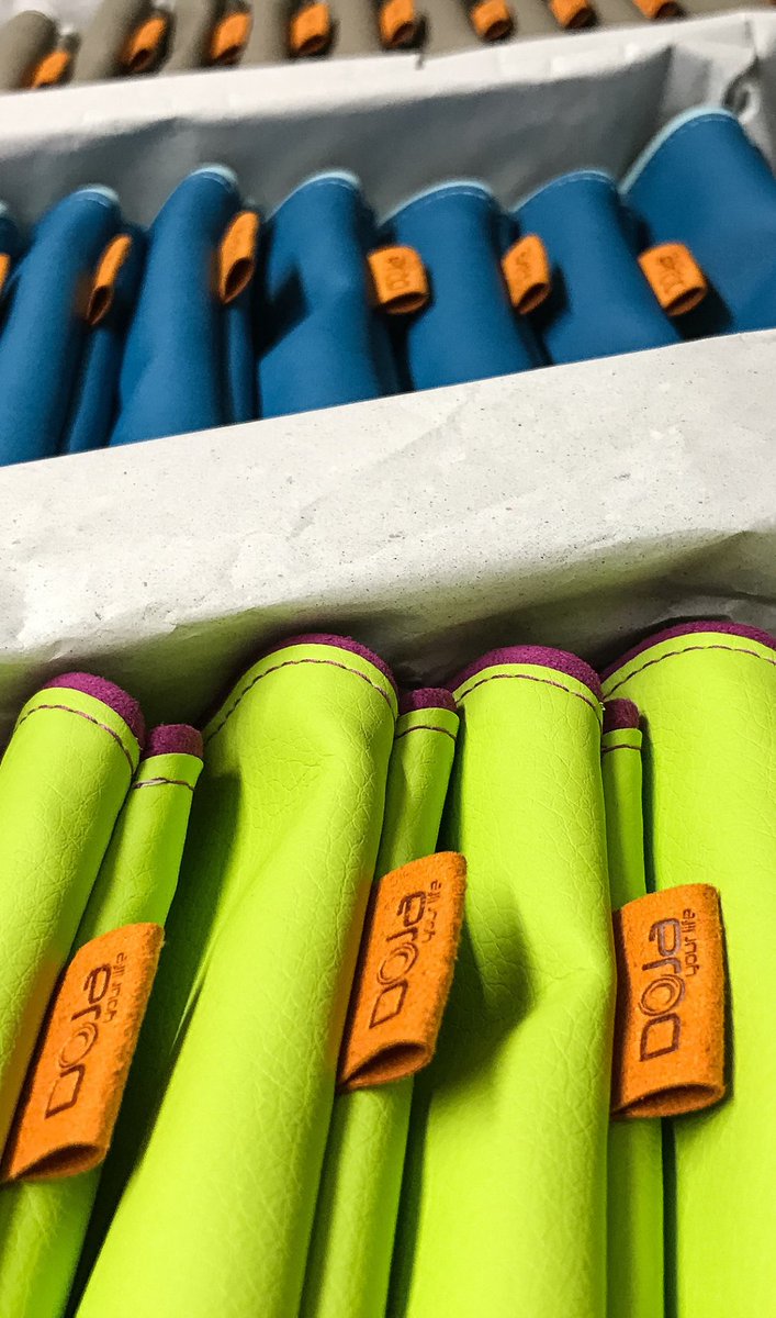 DojaUG's tweet photo. #DoJaBag DoJa Bag DoJa Bag! 🤤 Sooooo viele! #Wunderbar #Wahnsinn #Startup #FreeYourDevice #Innovation #Kabellosladen #Akku https://t.co/NKwrAZQbSD