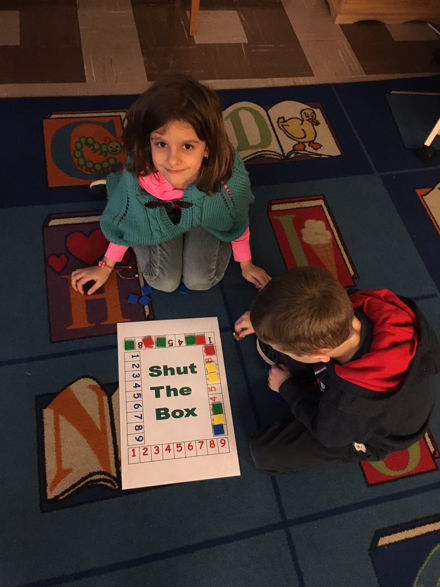SarahHunterBra2's tweet photo. Hands on learning to reinforce number composition. @hcbrantford https://t.co/cdQrDnIIaM