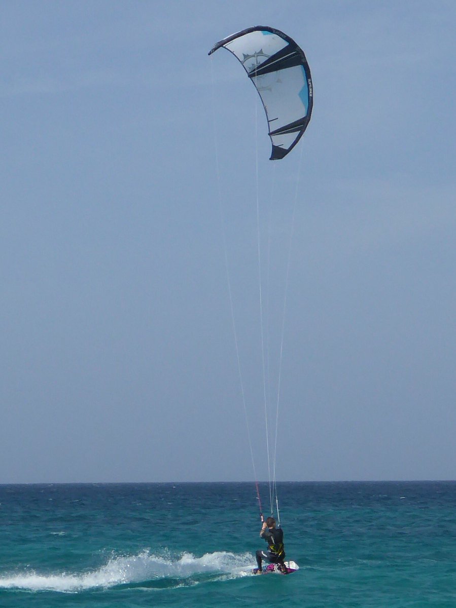 gazzawilk's tweet image. #kitesurfing #capeverde #meliallana