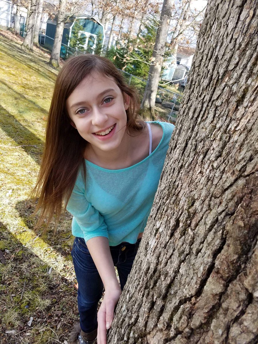 KitKat20032017's tweet image. 😢I'm sad because people said I look ugly