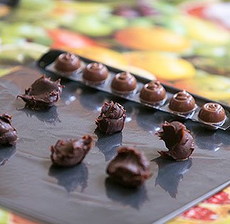 BishFoodFest's tweet photo. Hey #NorthEastHour! #BAFF17 is back on Apr 1 &amp; 2! https://t.co/HaOqieGG49 - Save the dates! https://t.co/wVCx1BnWUK