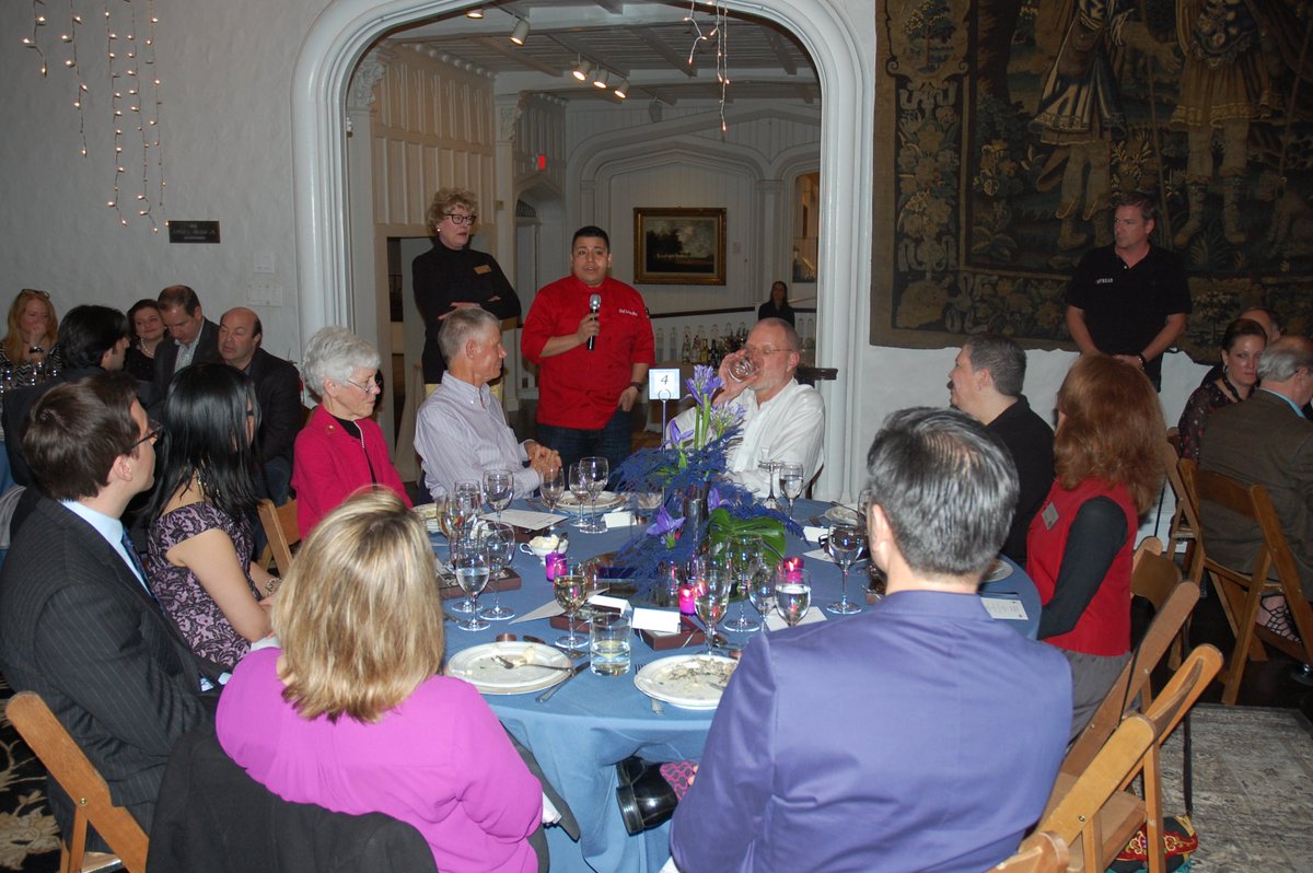 SM_NC's tweet photo. Thank you to @Spreadchef &amp; @TheSpreadsono for such a delicious meal &amp; overall wonderful evening at our #FarmtoTable Supper on 2/25! #smnc https://t.co/K5KaOEmn7K