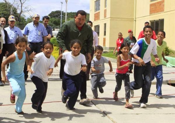 Hugo Chávez el presidente que más se preocupó por los pobres y obtuvo mayor liderazgo en Venezuela bit.ly/2lquKcZ