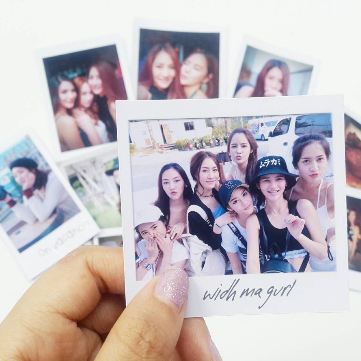 scrapframeMLG's tweet image. Pengen foto kamu dicetak ala polaroid??? Yuk mampir di @scrapframeMLG 😄😄
#polaroid #scrapframemalang #scrapframe #malang #kekinian