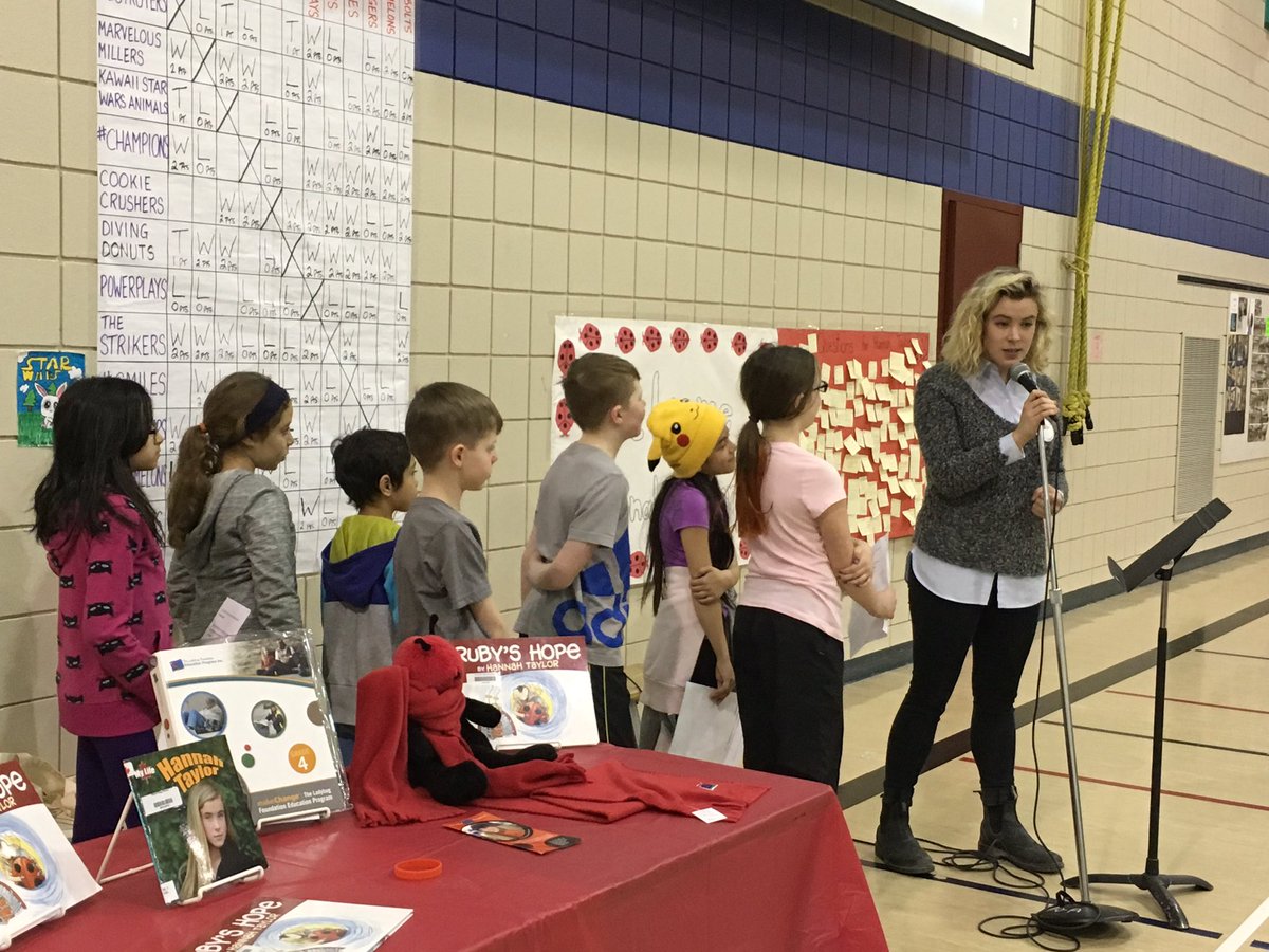 WhyteRidgeSCH's tweet photo. Special guest author/reader Hannah Taylor joined us today to read Ruby's Hope and inspire us all to #makechange #ladybugfoundation ❤️🐞 https://t.co/tZLzXpnfrc