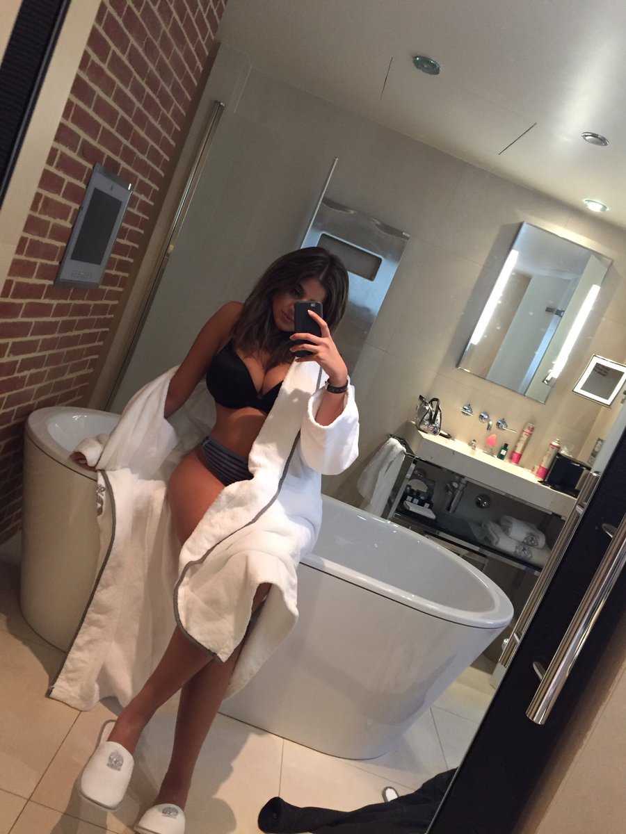 hitchariide's tweet image. #TwitterMatchmaking 

Brandon "the Black Guy" (@brandonrothfuss)

&amp;amp;

Kiran "OMGLove" (@OMGLove_)