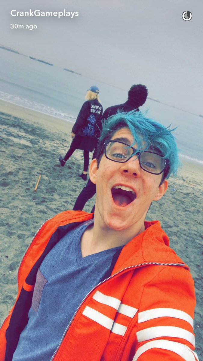 CrankGameplays on Twitter "Me and the beach pup…