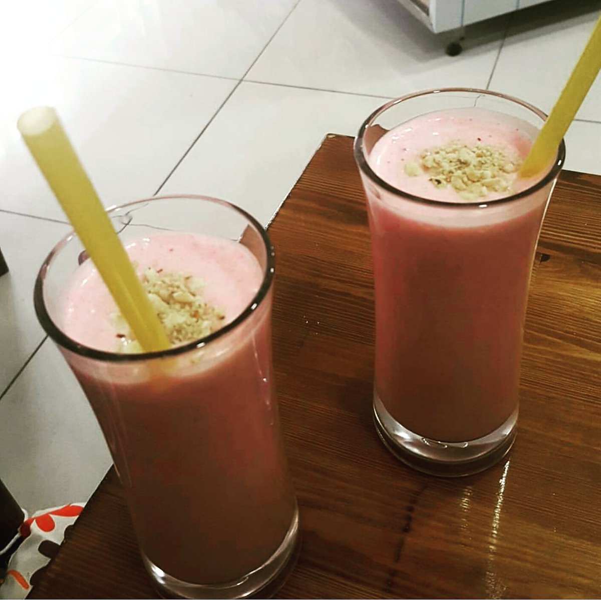 jahrUderman's tweet photo. #Diyarbakır #istikAMED #Vitamin #Park #Atomcu #SemtinYakışıklısı #Fresh #Juice #MeyveSuyu #Bar #Enerji #Dünyası https://t.co/JsRxd13gP0
