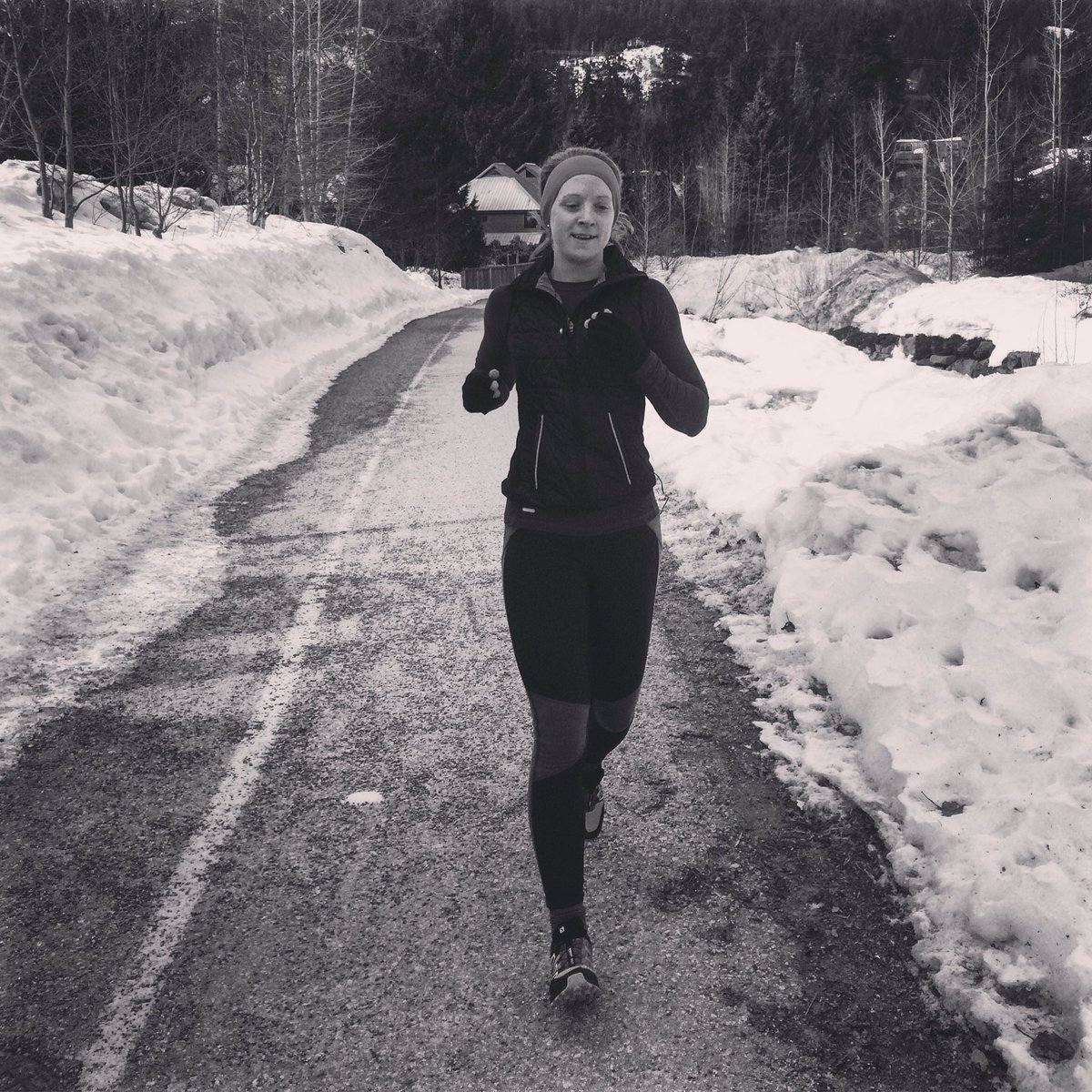 whistlergym's tweet photo. First outdoor run of the season, Allie getting prepared for the running and strength clinic πββοΈπ#running #whistler #runclinic #whistlergym https://t.co/xvKcSF706m