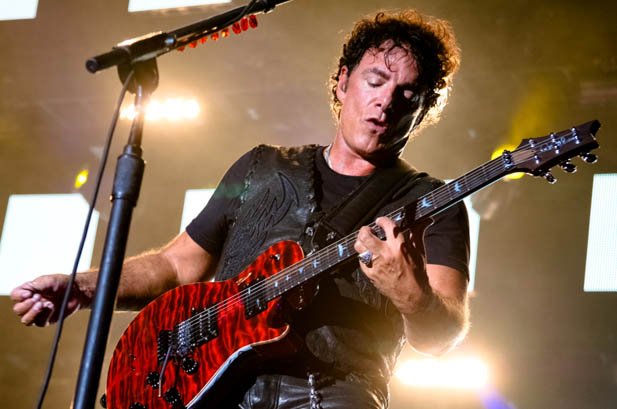 FELIZ CUMPLEAÑOS, NEAL SCHON! / HAPPY BIRTHDAY, NEAL SCHON! (63)    