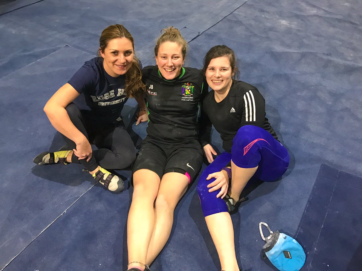 missPBPE's tweet photo. @MissSintonPE @MissBirkett_PE  #rockclimbing #bouldering 😃 https://t.co/ZaxK5ybzqi