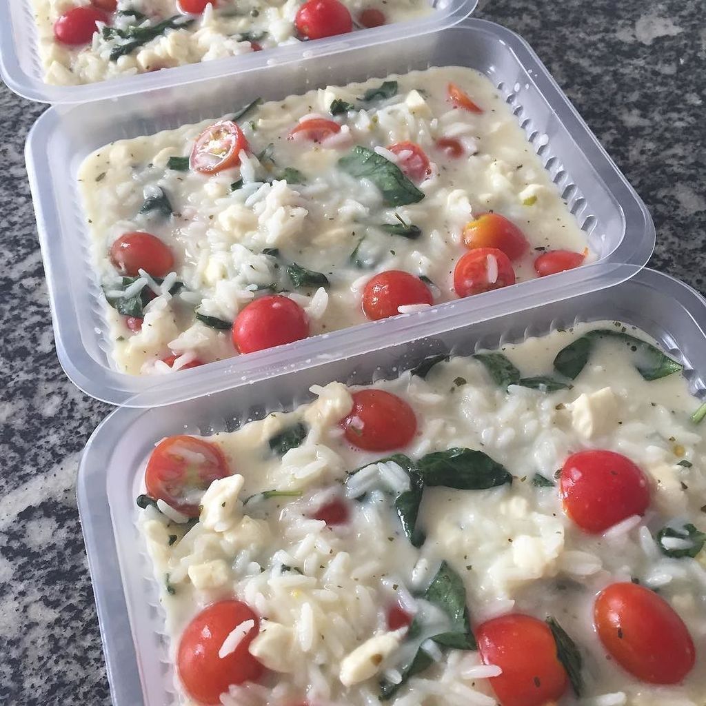 amanda_arm's tweet photo. Risoto caprese 🍴 armelicias@gmail.com #armelicias #comidacaseira #comidadeverdade #frozenf… https://t.co/PRMJ08STIz https://t.co/JyttnjPiZO