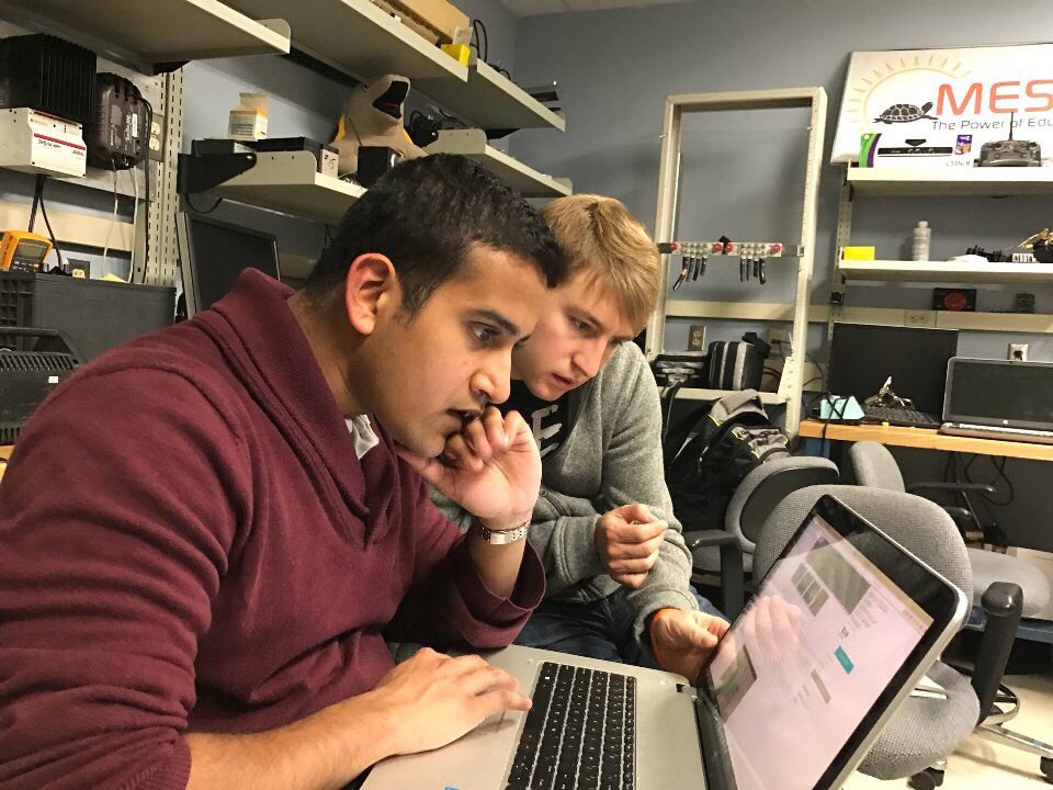 TeamDrive18's tweet photo. The work doesn't stop! There's still time for you to contribute to a hard working team!
https://t.co/FWlqMJiHcg https://t.co/ccVwfnMvkl