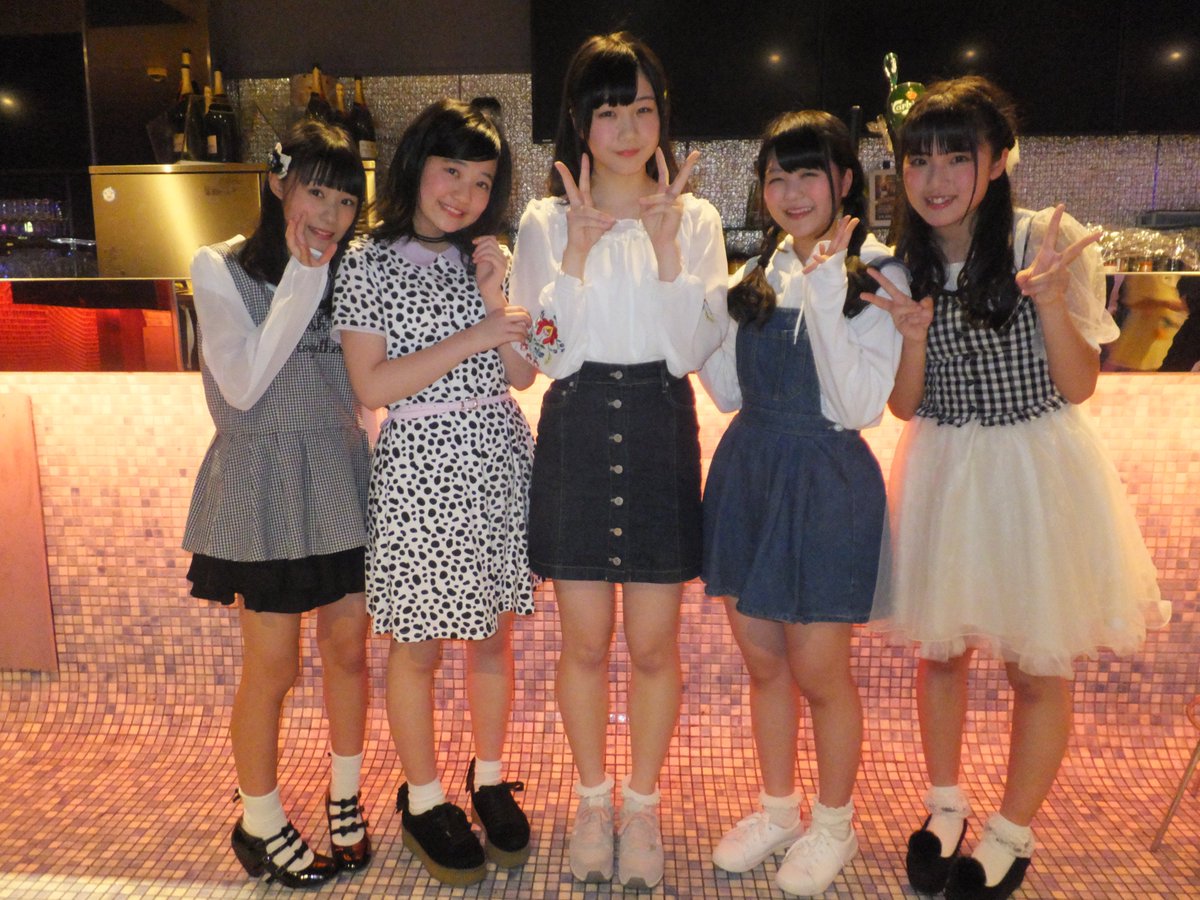 モッピー Twitter પર 日曜日のキャンディzooメンバー集合写真 渋谷キャメロット キャンディzoo 女子中学生 モッピー Twitter પર 日曜日のキャンディzooメンバー集合写真 渋谷キャメロット キャンディzoo 女子中学生