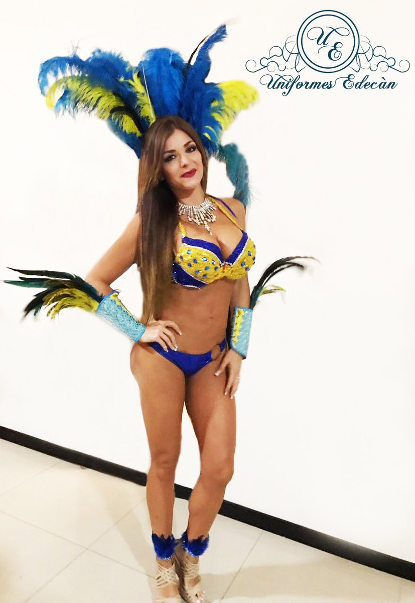 UniformeEdecan's tweet photo. ¡Así se vive el carnaval!
#CarnavalMazatlan 
#uniformesparaedecan
#vestimostumarca https://t.co/JzG7OwvSfu