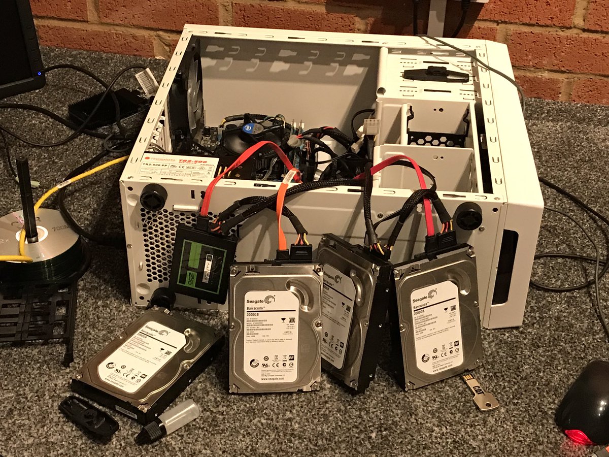 iCommMobile's tweet image. The office closes, and the work begins. Time to strip our old data store, and upgrade our systems! #computers #latenight